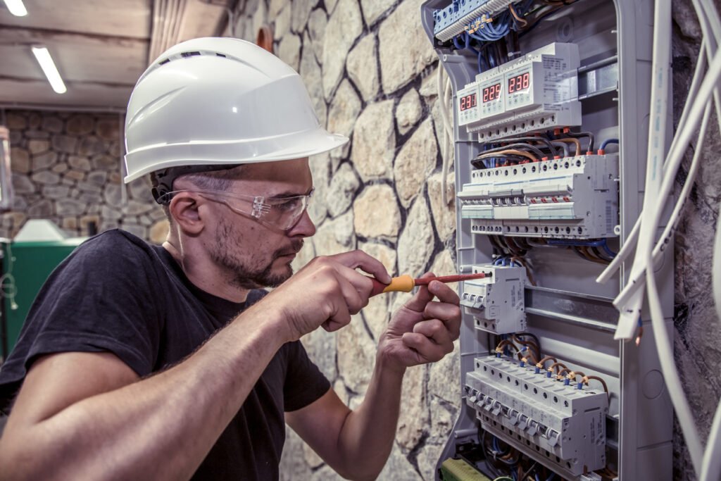 Emergency Electrician Dubai